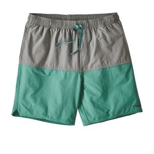 Patagonia Men's Stretch Wavefarer Volley Shorts